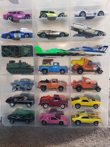 Vintage hot wheels lot - hot,